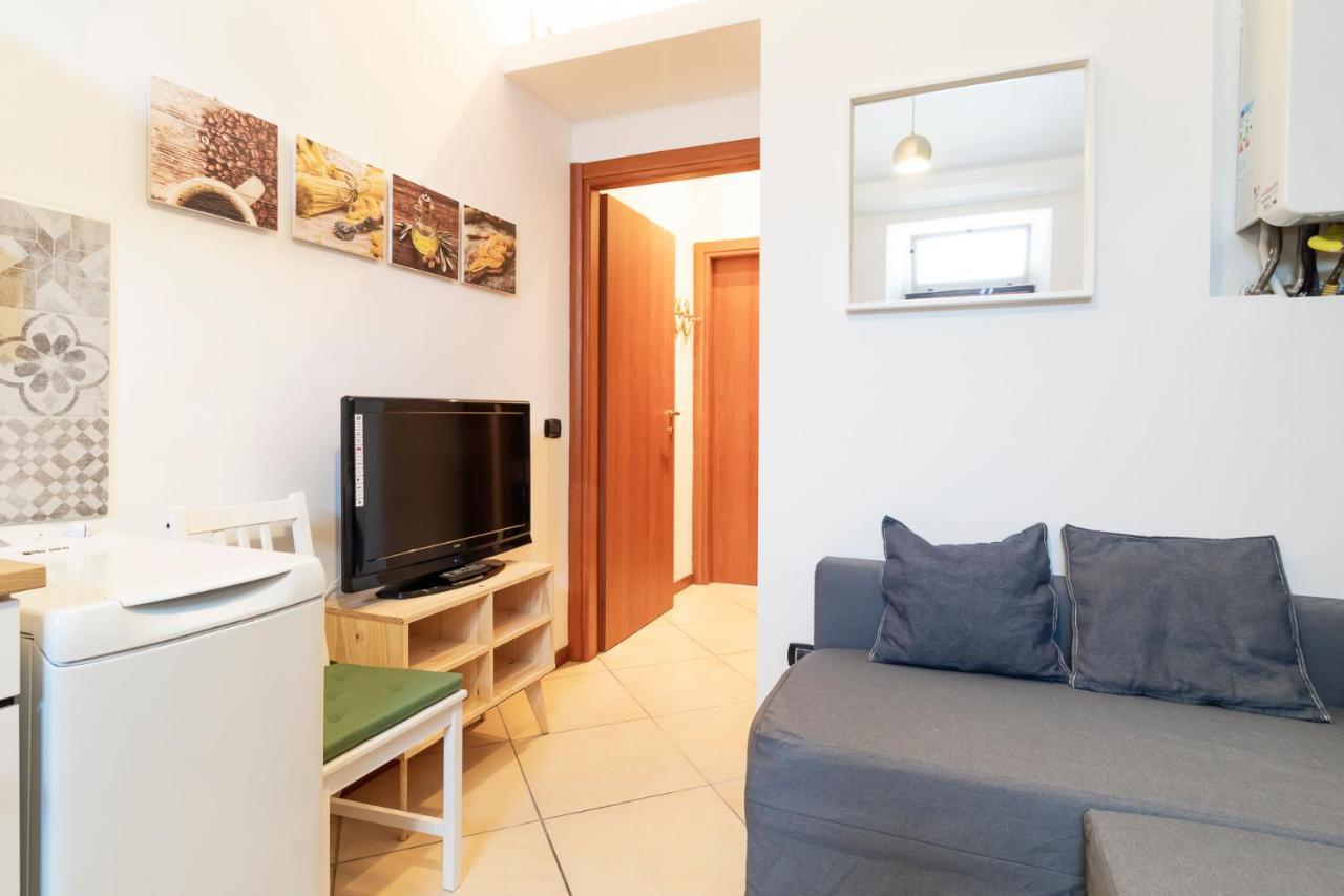 Cozy Flat - Monza 15 Lägenhet Milano Exteriör bild
